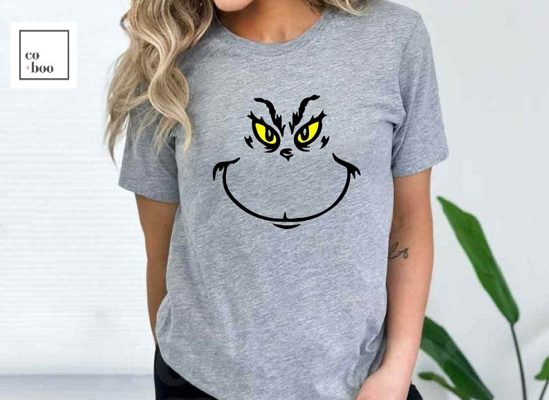 SIMPLE GRINCH FACE DESIGN